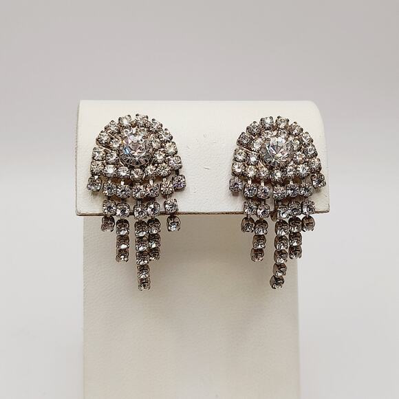 Vintage Clear Rhinestone Dangle Clip Earrings, 1.5 Inch Length - Picture 3 of 10